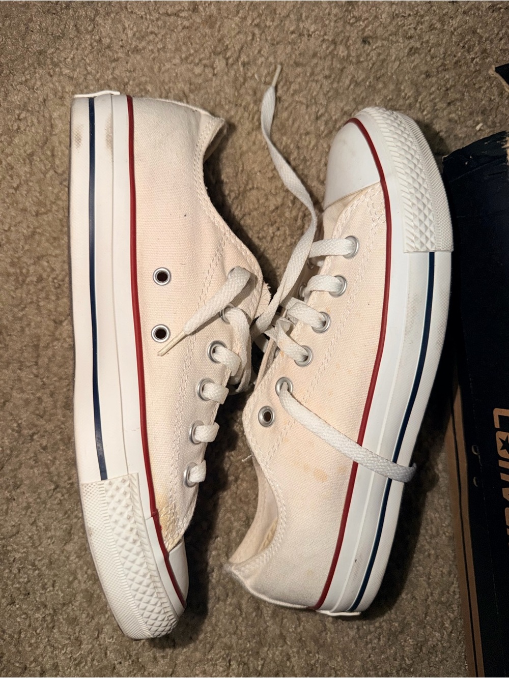 Converse Chuck Taylor All Star Low Top Optic White Sneakers Men 7 Women 9 - Picture 4 of 8